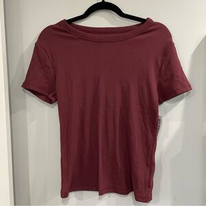 3/$25 ✺ Old Navy Snug Tshirt Short Sleeve Ribbed Burgundy Large Tall